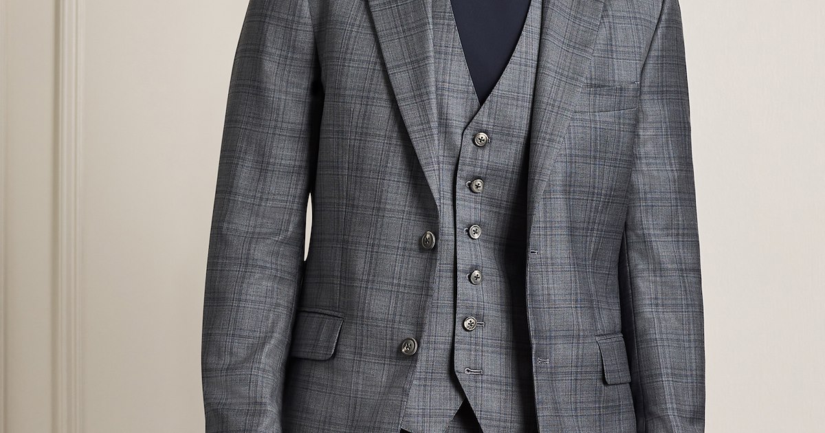 Custom Suiting Vests | J.Hilburn