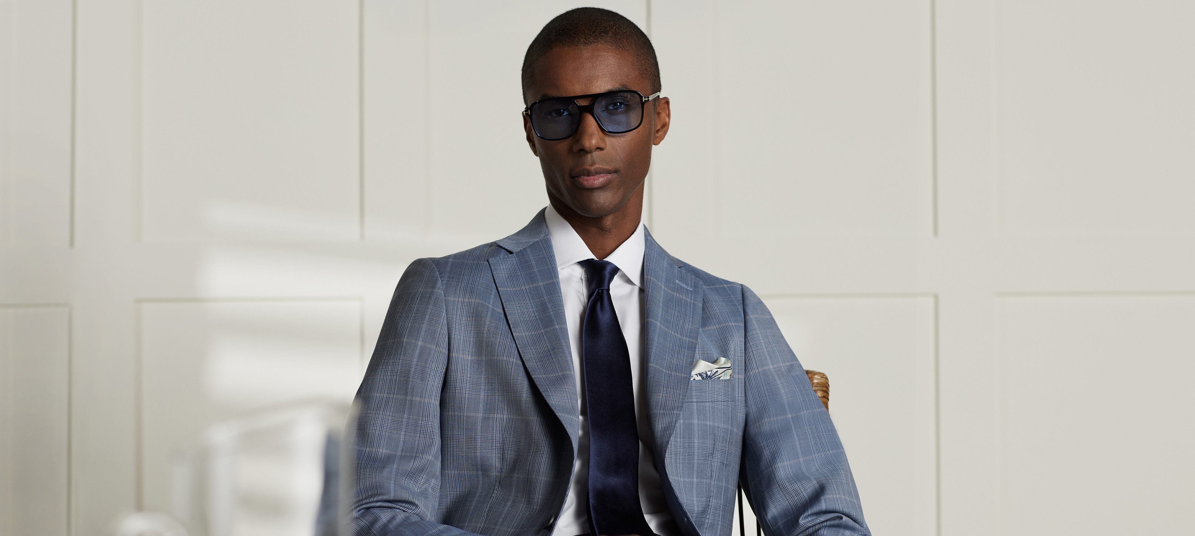 Custom Suiting Guide | J.Hilburn