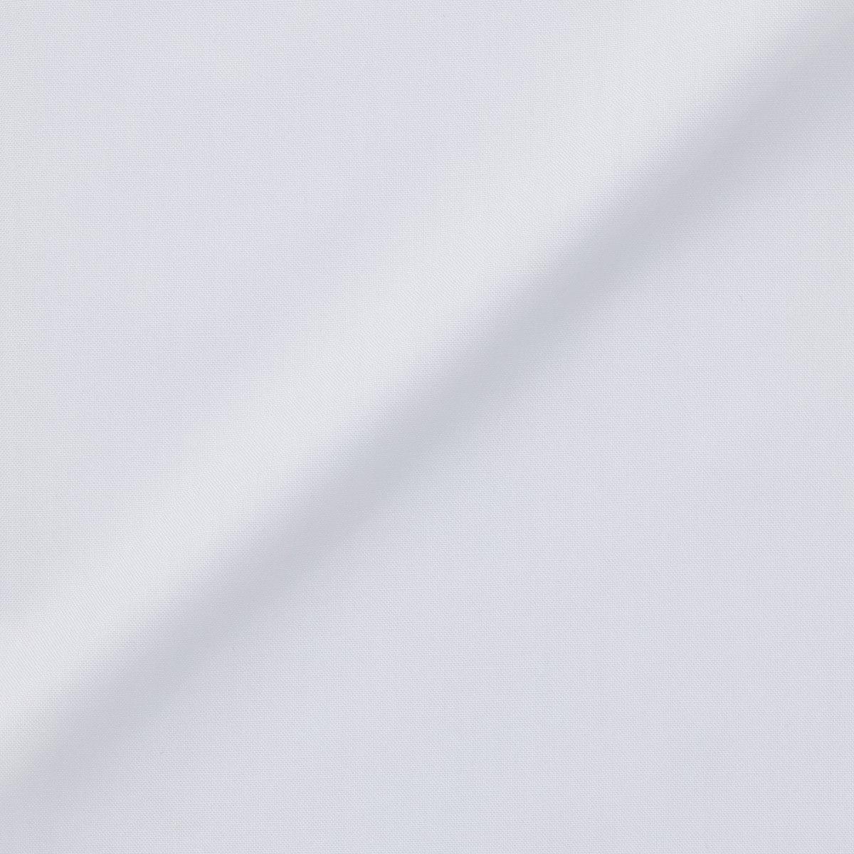 Non-Iron White Pinpoint Solid | J.Hilburn