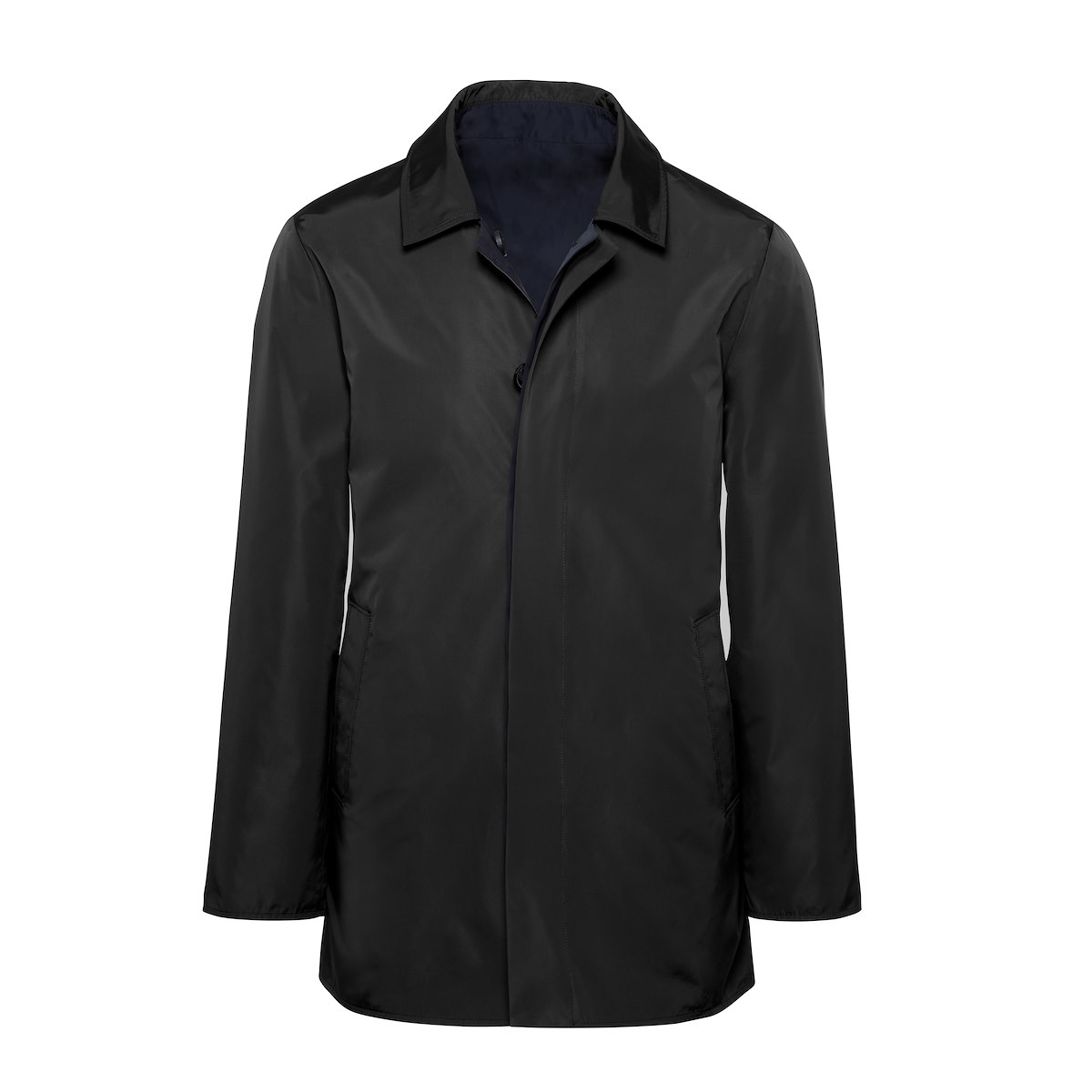 Black Solid Nylon Reversible Raincoat | J.Hilburn